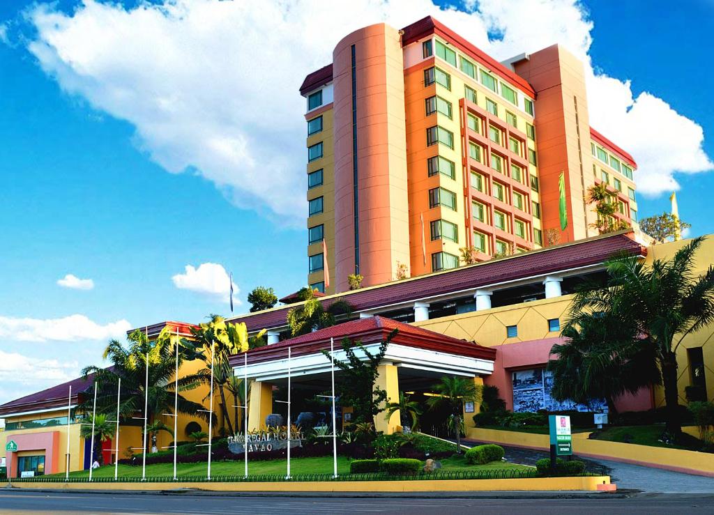 Grand Regal Hotel Davao