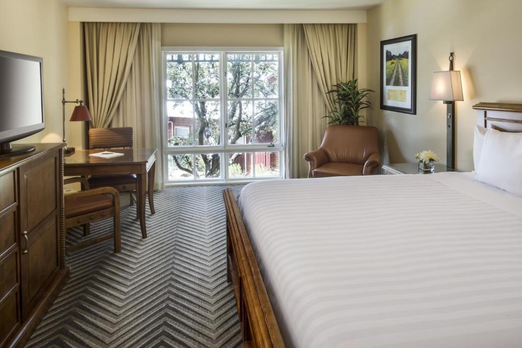 Hyatt Regency Hill Country Resort & Spa