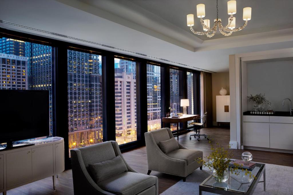 The Langham Chicago