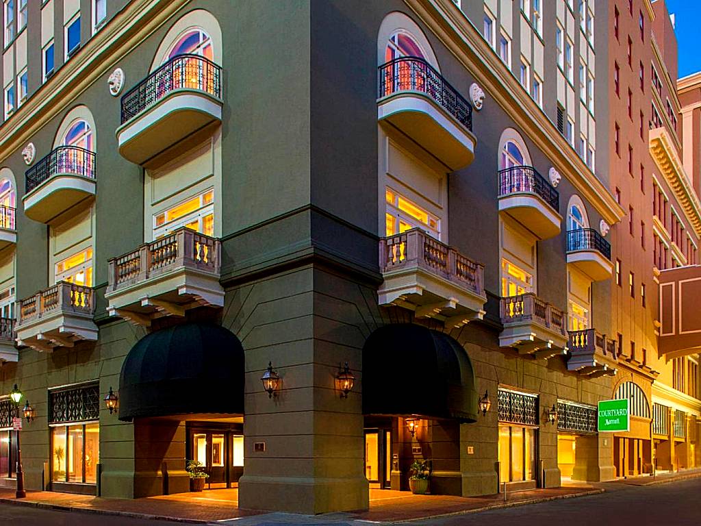 Courtyard by Marriott New Orleans French Quarter/Iberville