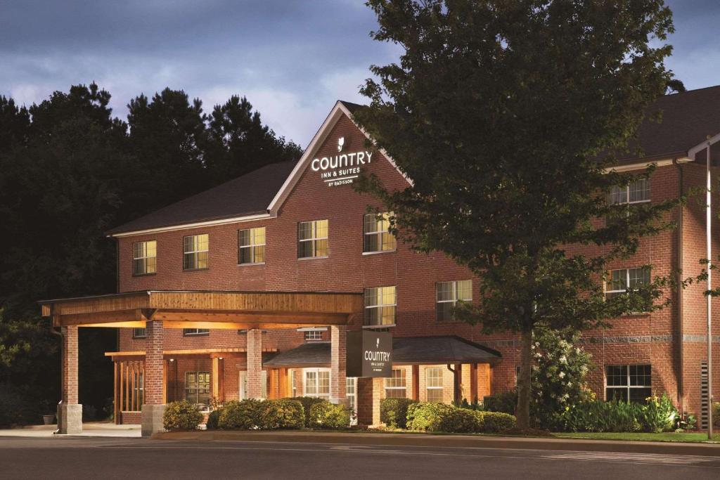 Country Inn & Suites by Radisson, Newnan, GA