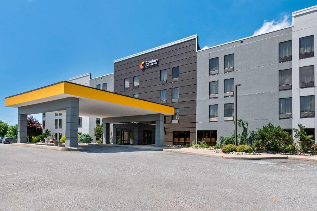 Comfort Inn & Suites