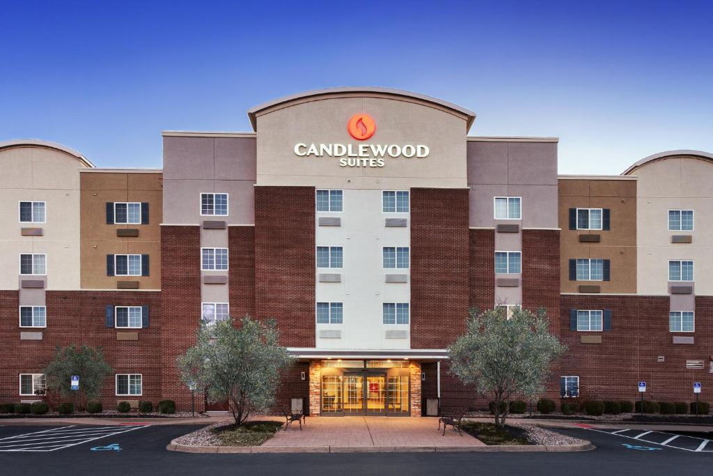 Candlewood Suites Louisville North, an IHG Hotel