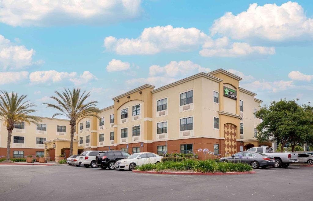 Extended Stay America Suites - Orange County - Huntington Beach