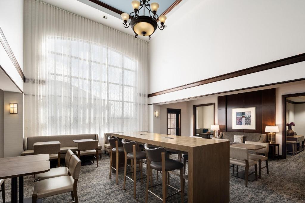 Staybridge Suites Akron-Stow-Cuyahoga Falls, an IHG Hotel